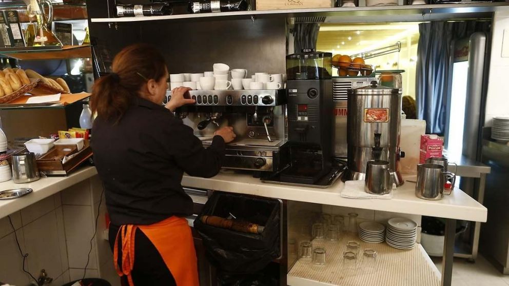 Casi el 28% de los trabajadores del sector gastronómico/hotelero son extranjeros