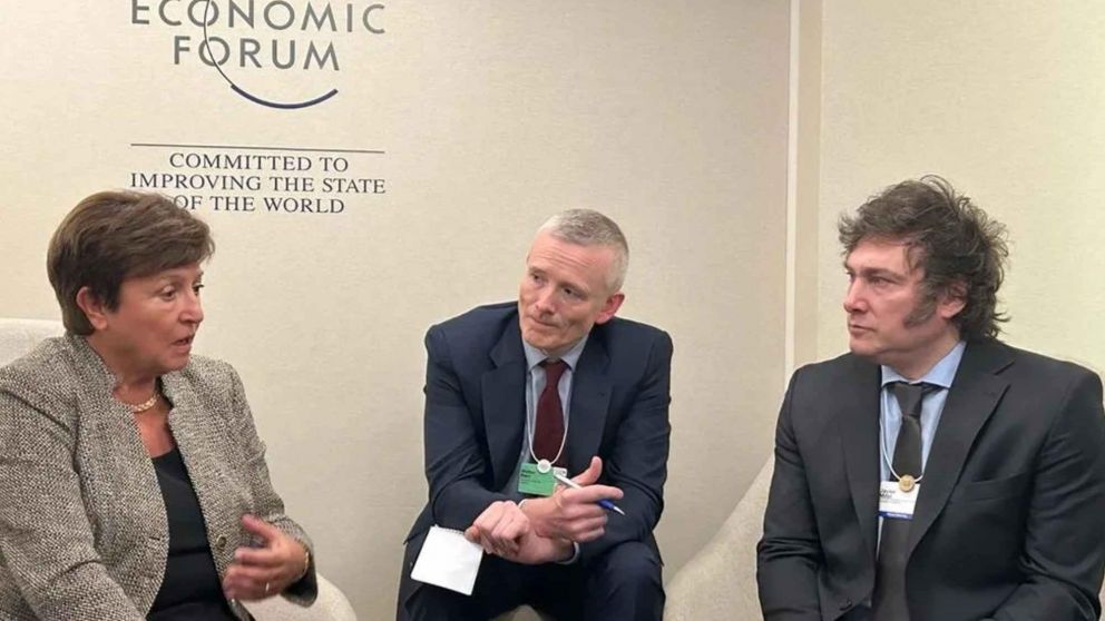 El FMI aprobó la octava revisión del acuerdo con Argentina y habrá nuevos desembolsos