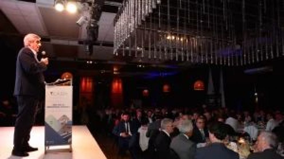  En una celebraci�n que se destac� por resaltar el rol de la miner�a no metal�fera para el pa�s, el sector habl� de las expectativas y de la necesidad de poner en marcha m�s proyectos. Participaron los gobernadores Llaryora y Orrego. 
