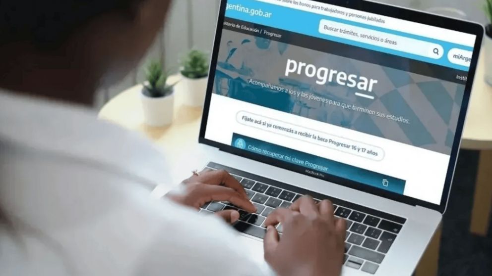 Las Becas Progresar están destinadas a personas de entre 16 y 40 años