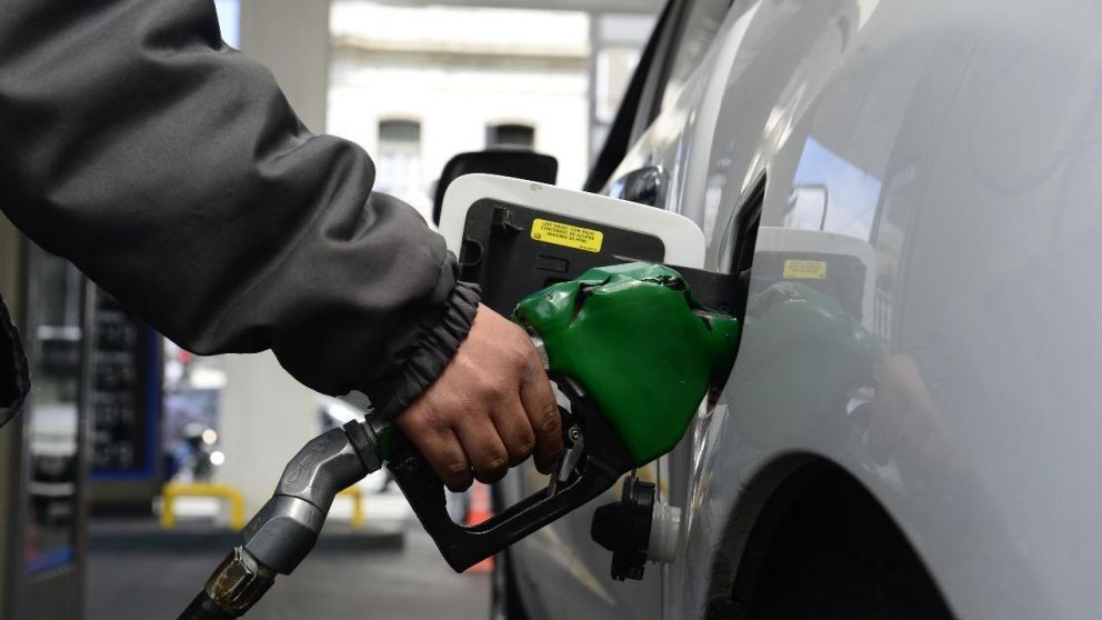 Cuándo sube la nafta en mayo
