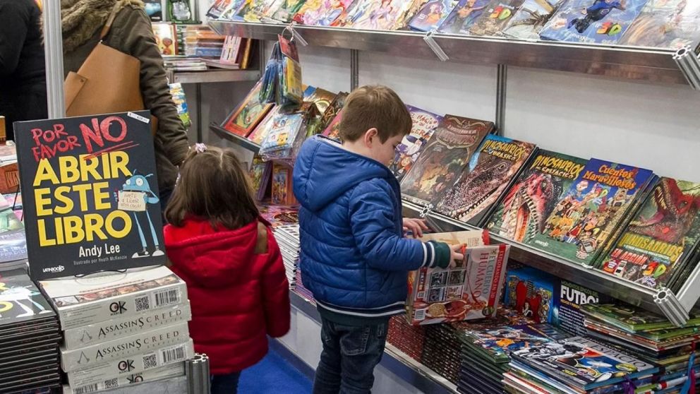 Fin de semana en la Feria del Libro 2024