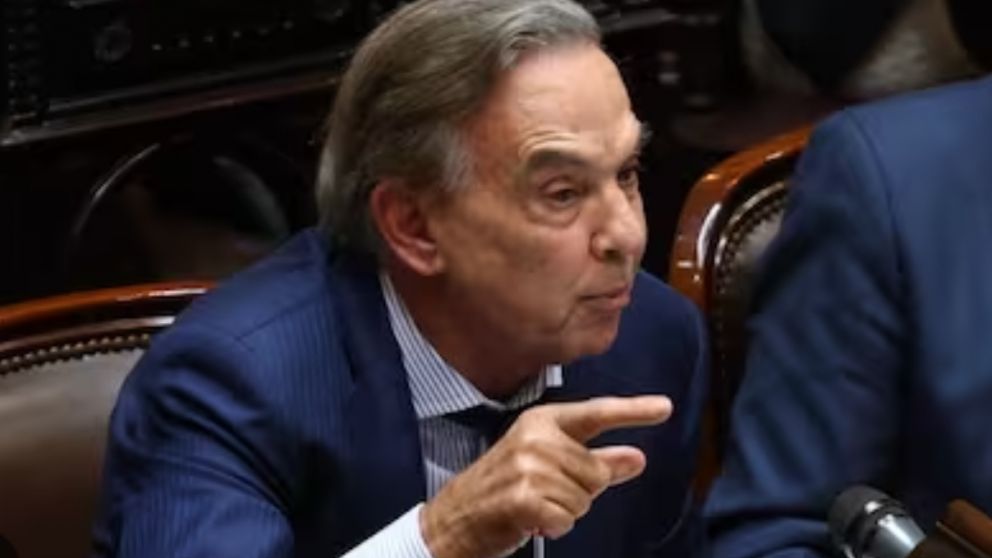 Ley Ómnibus: los "dialoguistas" se cruzaron por la reforma laboral