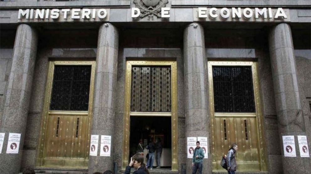 En febrero 2024, se registr� un super�vit primario de $1.232.525 millones