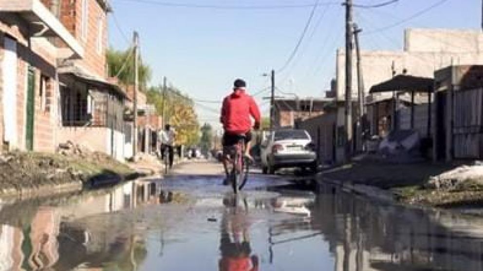 El municipio ya no provee agua potable en el barrio