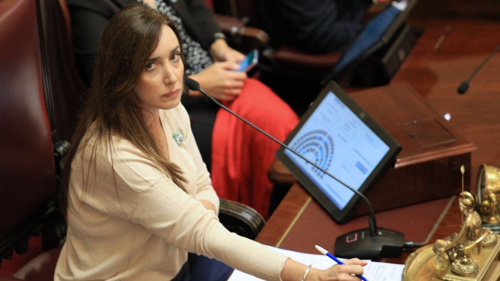 Villarruel, con gesto severo en una sesión que dejará heridas