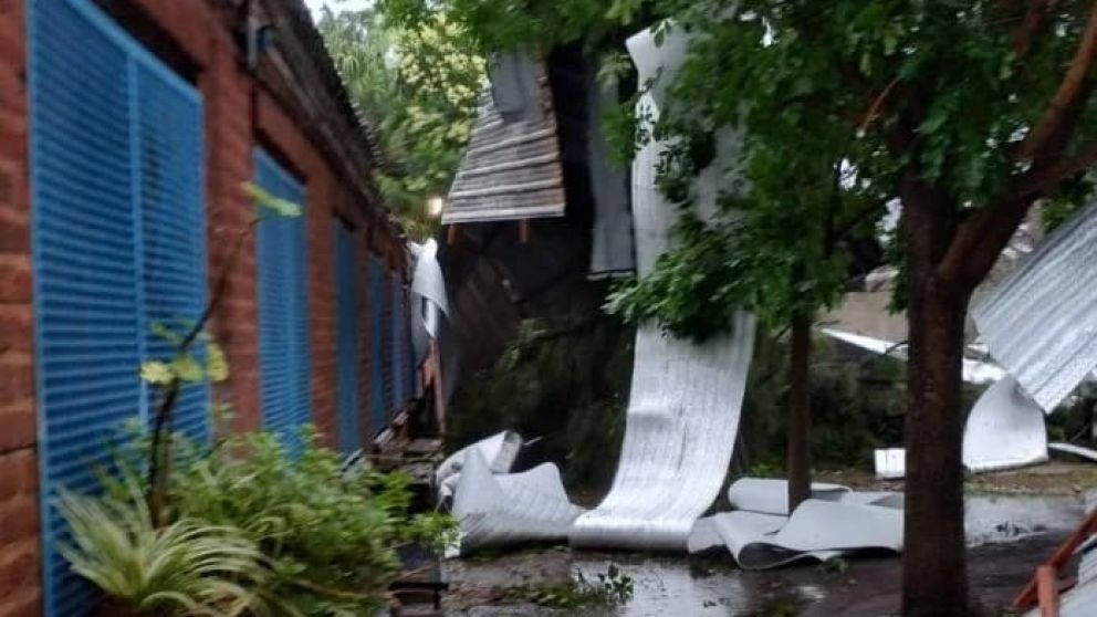 Reclamo estudiantil en San Isidro por el estado de las escuelas