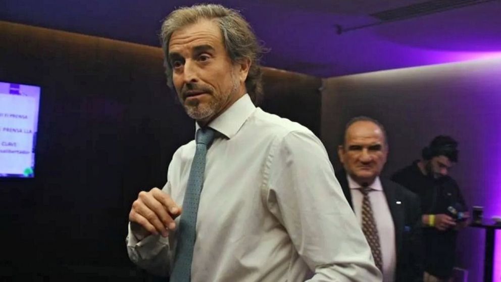 El legislador sorprendió a propios y extraños