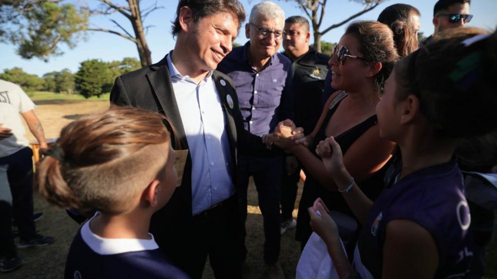 Intendente Barrera se suma al operativo clamor por Kicillof presidente.