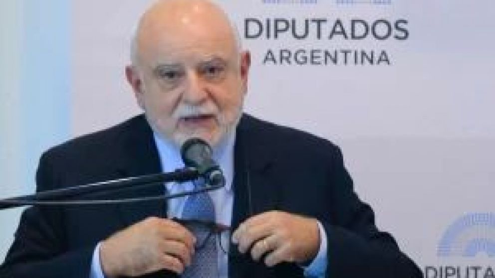 El Procurador del Tesoro de la Nación se excusó de intervenir en el juicio por la expropiación de YPF que tramita en Nueva York, por haber emitido una opinión técnica de la causa años atrás.