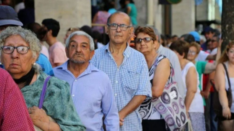 Cómo será el doble pago de Anses en abril 2024