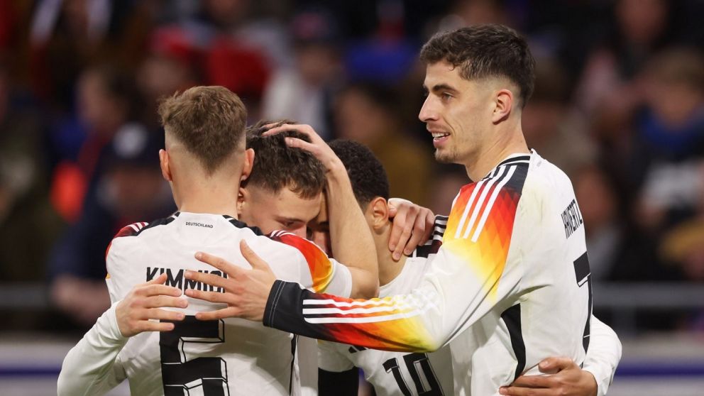 Polémica por el diseño de una camiseta de Alemania