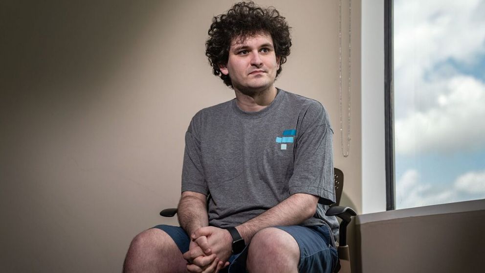 Sam Bankman-Fried, el "rey de las criptomonedas", condenado a 25 años de prisión