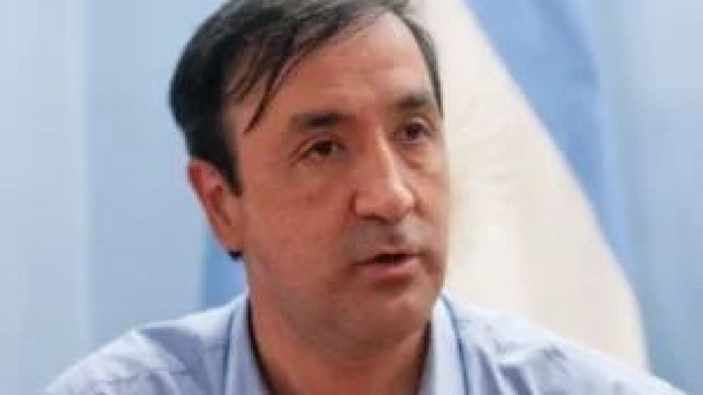 El intendente de Río Gallegos, Pablo Grasso, denunció que la venta de 55 pozos maduros de YPF impactará negativamente en la zona norte de la provincia de Santa Cruz y pidió que se revea la decisión.