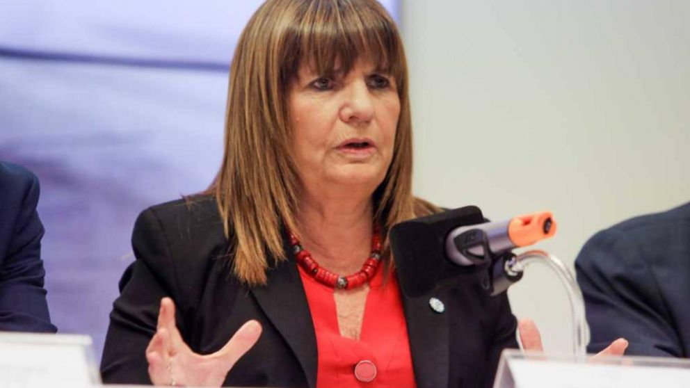 Bullrich sostuvo que "tenemos que hacer un quiebre de lo que ha sido lo pol�ticamente correcto para ir a lo que necesita la sociedad"