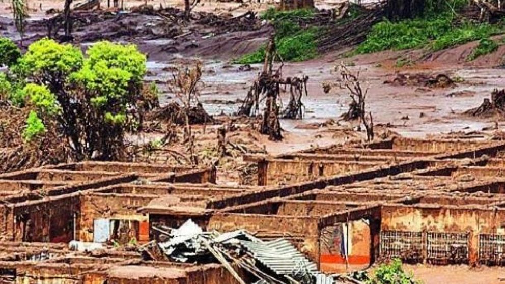 Presentan nueva demanda en Países Bajos por el desastre de la presa de Mariana en Brasil