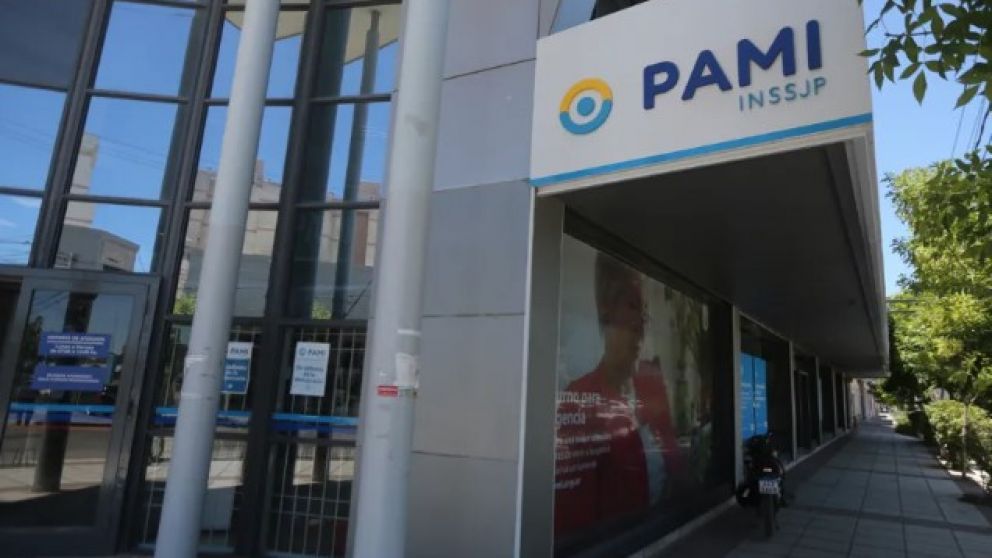 El PAMI reduce rangos jerárquicos y recorta cargos políticos