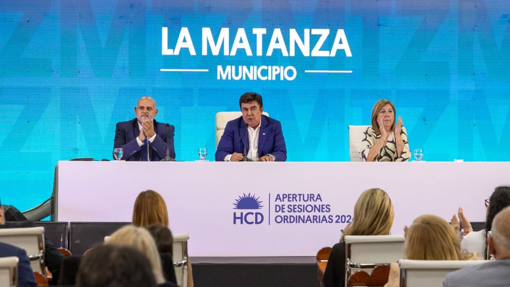 Fernando Espinoza: “Todas las decisiones que está tomando Milei llevan a la Argentina al atraso y la decadencia”