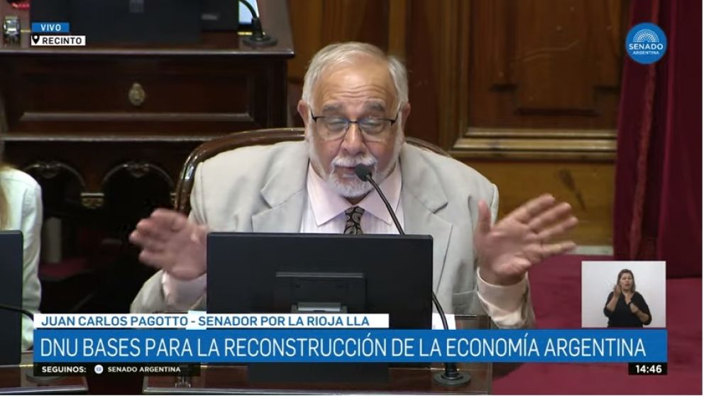 Pagotto, hizo una bevísima defensa del DNU