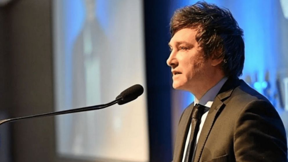 Javier Milei anuncia el DNU para desregular la economía