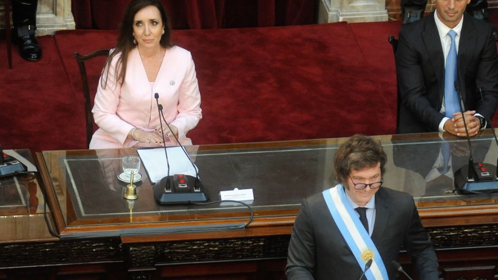 La sesión en el Senado está llamada para las 11