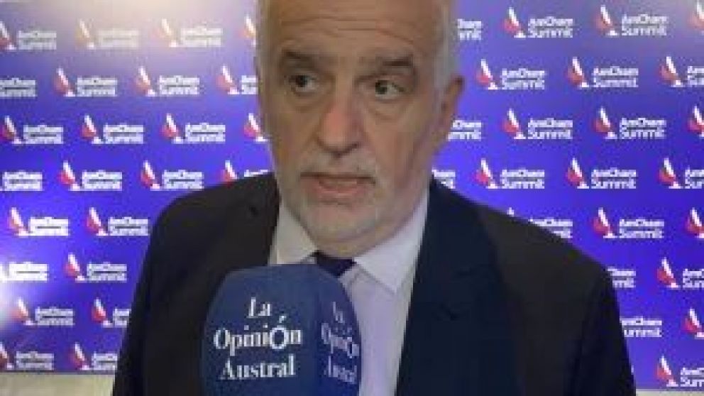 El secretario de Bioeconomía de la Nación, Fernando Vilella, habló con La Opinión Austral en la previa de su participación en el panel "Bioeconomía, una estrategia para el desarrollo sustentable" en la AmCham Summit 2024.