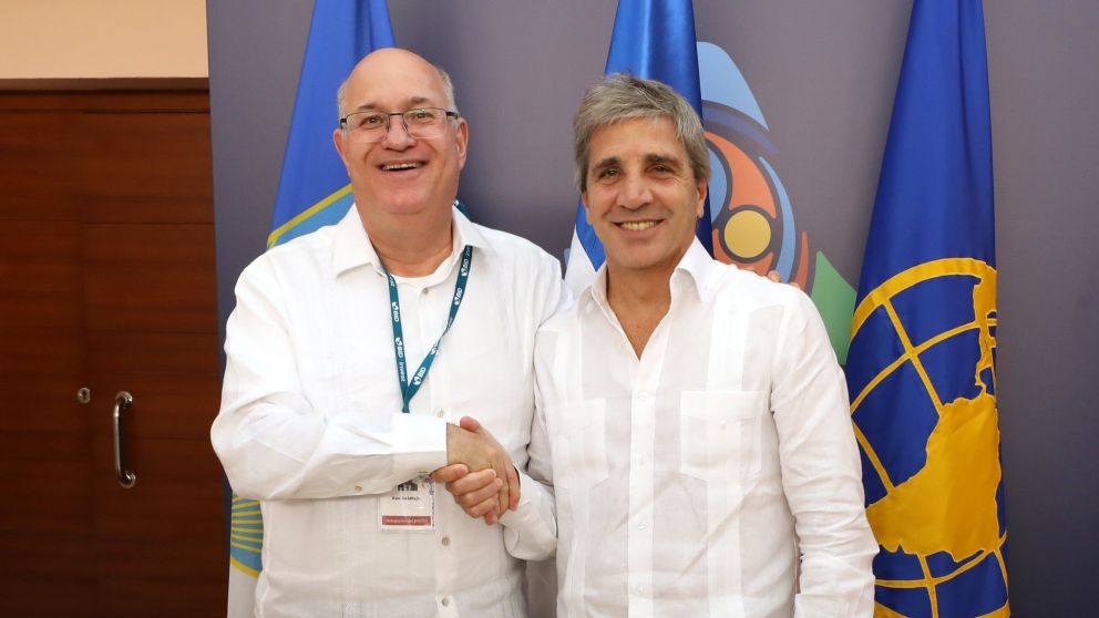 Caputo junto a Ilan Goldfajn