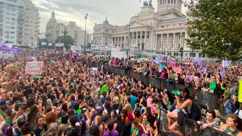 El colectivo de mujeres se movilizó en un nuevo 8M