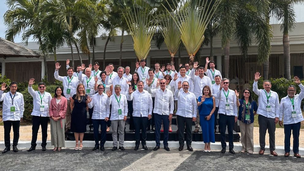 El directorio de la CAF salió en respaldo de los planes alimentarios