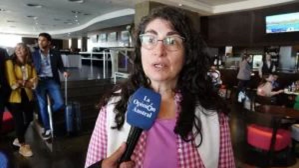 La diputada nacional por Santa Cruz, Ana María Ianni (Unión por la Patria), dialogó con La Opinión Austral destacando la importancia del encuentro entre gobernadores y legisladores de la región patagónica en Puerto Madryn. La diputada santacruceña asegur