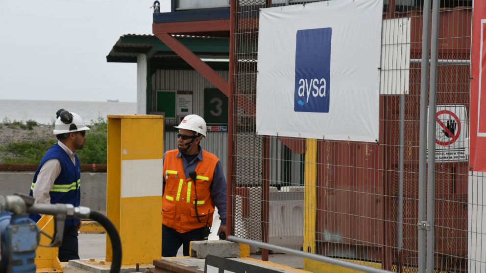 Aysa busca compensar lo perdido contra la infl aci�n