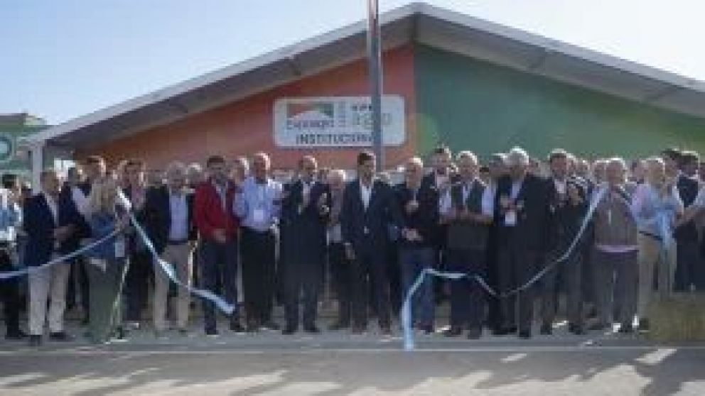 Esta mañana, en el acto de inauguración de la Expoagro 2024 edición YPF Agro se reunieron autoridades provinciales, nacionales y referentes del sector. El Pacto de Mayo, en el eje de todos los mensajes.