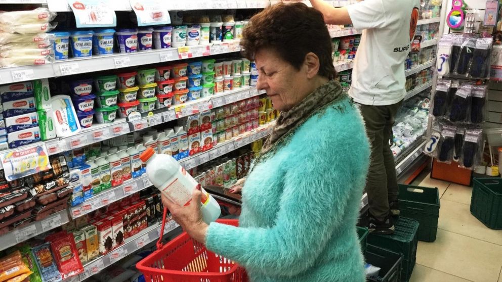 La devaluación provocó un desplome en el consumo en supermercados