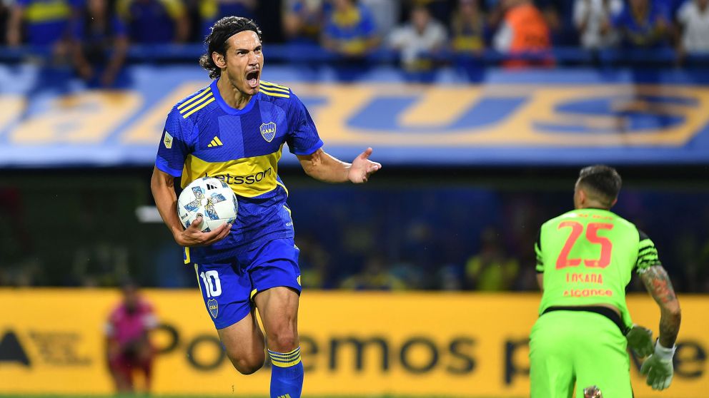 Con un “hat-trick” de Cavani, Boca venció a Belgrano en La Bombonera