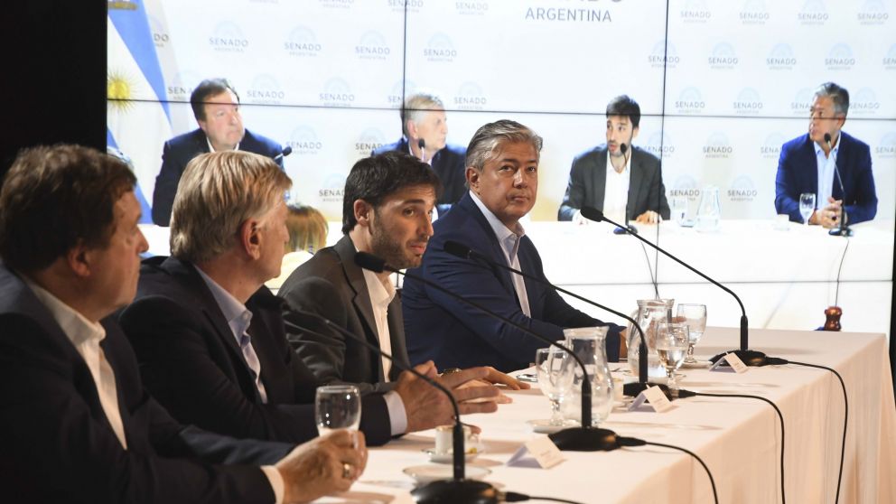 Los mandatarios dieron una conferencia de prensa en el Senado