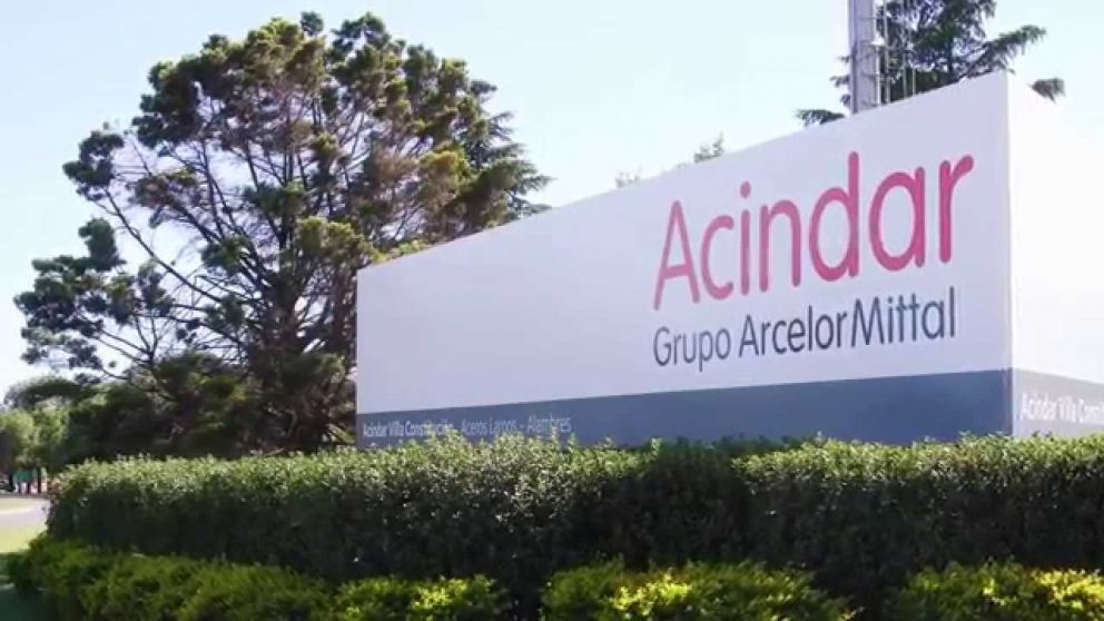 Acindar anunció que paraliza la producción de todas sus plantas