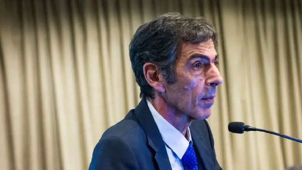 Desde hace más de 20 años que se desempeñaba en el sector privado y en diferentes organismos internacionales