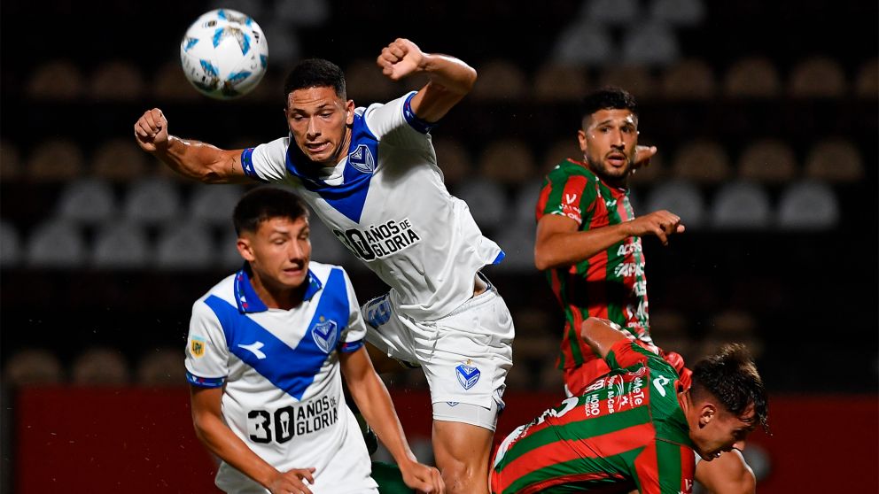 Vélez ganó en su debut de Copa Argentina ante Sportivo Las Parejas