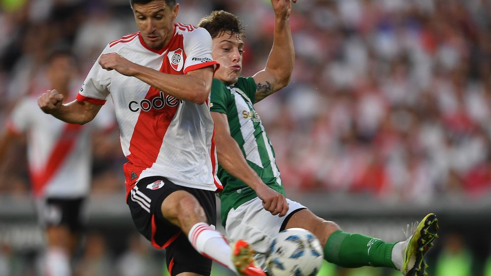 River iguala ante Banfield en el Monumental