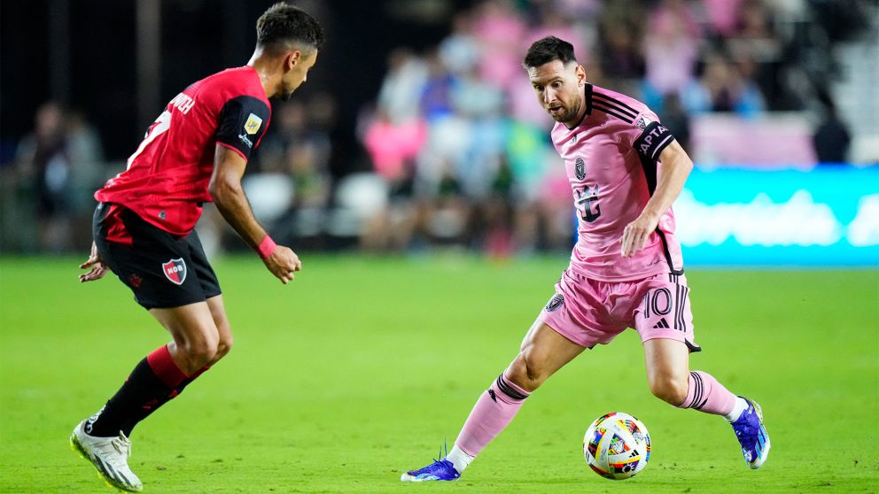 Inter Miami, con Lionel Messi desde el comienzo, iguala con Newell´s