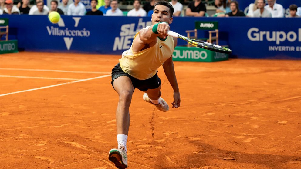 Alcaraz impuso su categor�a y est� en cuartos de final al vencer a Ugo Carabelli