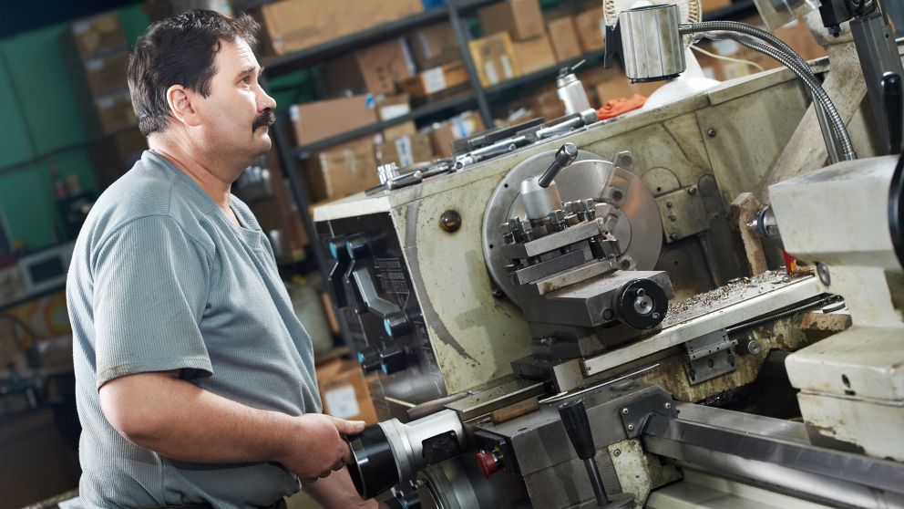 El uso de la capacidad instalada de la industria bajó al 54,9% en diciembre