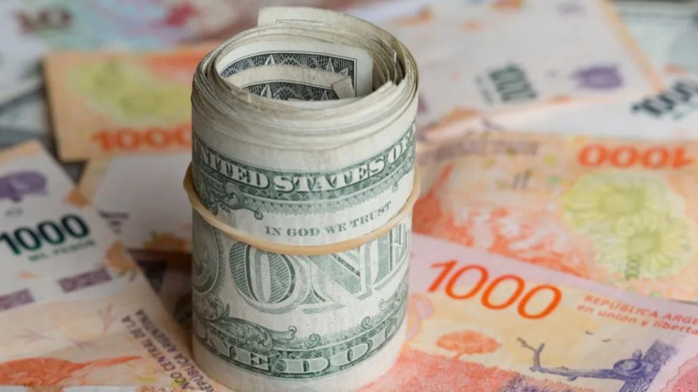 El mercado avisa: en qué mes se puede cortar la maniobra con el dólar favorita de la City