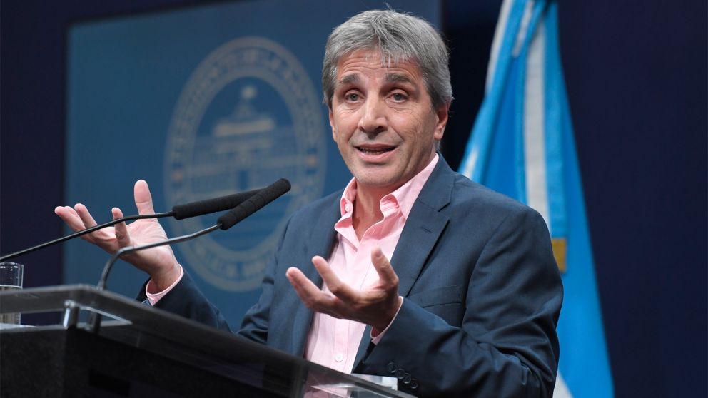 Caputo: La votación o no de la ley Bases no va a cambiar el rumbo económico del Gobierno