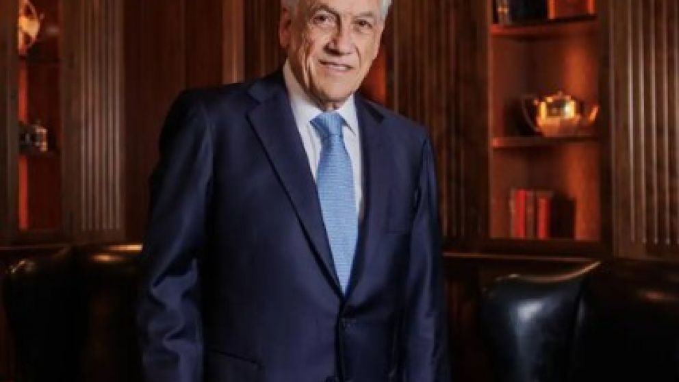 Murió Sebastián Piñera: el ex presidente de Chile cayó con su helicóptero al Lago Ranco