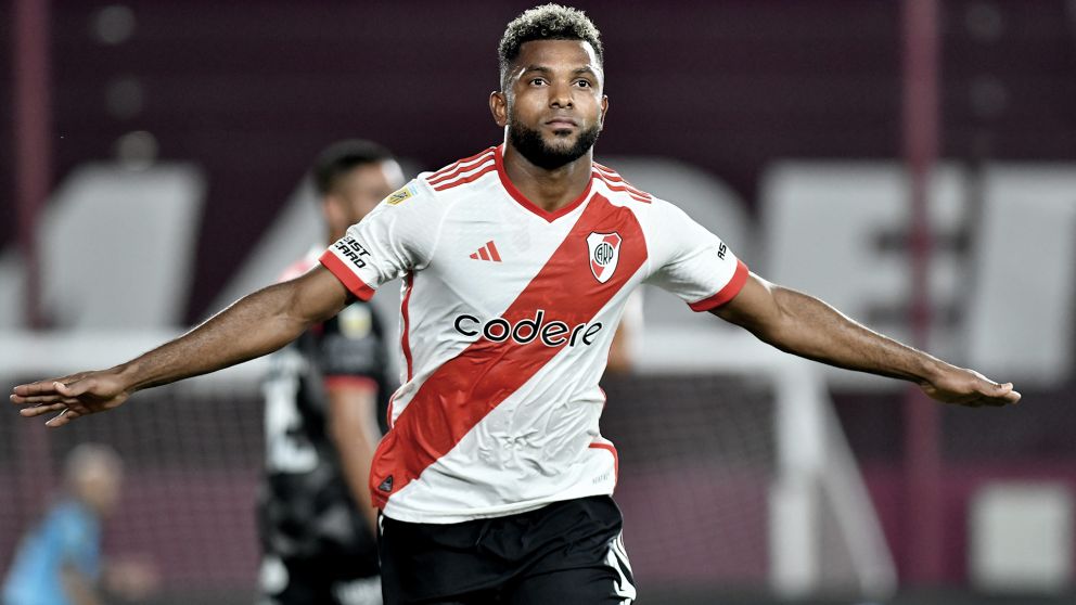 River, con un rendimiento irregular, chocará con Vélez en el Monumental