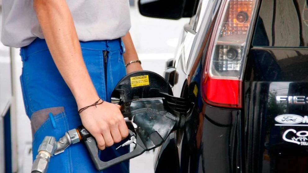 Cuánto aumenta la nafta en febrero