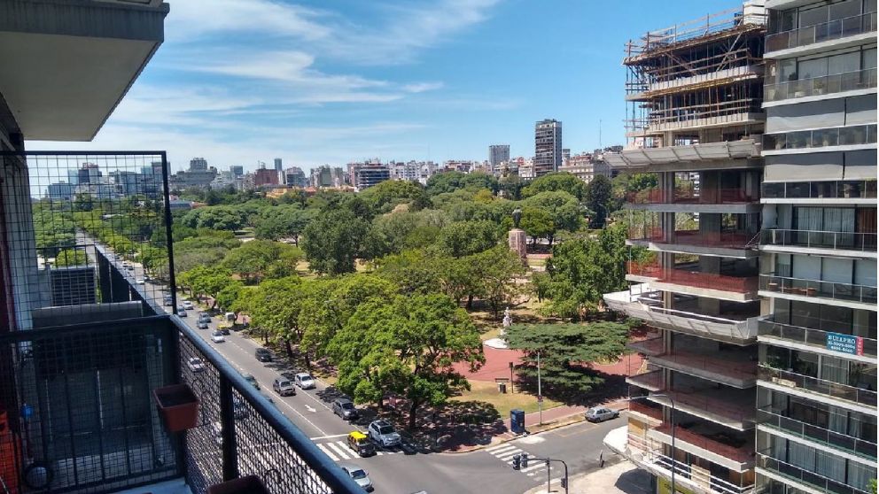 Las inmobiliarias con tal de vender, agrandan los l�mites de Palermo Chico hasta lugares insospechados