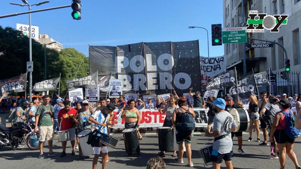 Organizaciones postergan movilización hasta que Diputados "se convoque".