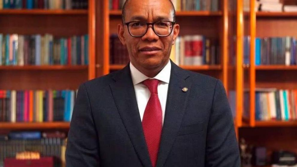 Castro cuenta con más de 25 años de experiencia en la actividad judicial